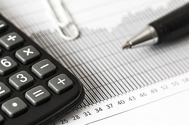 calculator-1680905_640 los deudores del iva son especialmente beneficiados con la ley de insovencia